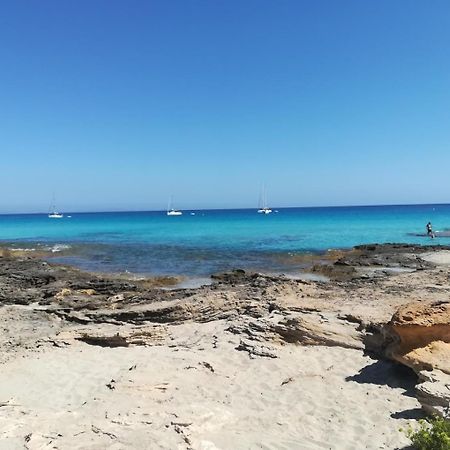 Villa Skiba Es Caló de Sant Agustí Esterno foto